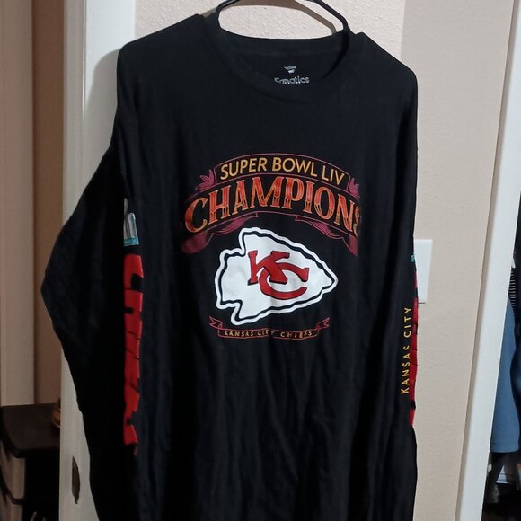 Kansas City Chiefs Super Bowl LVII Champions Long Sleeve T-shirt Size XL Black - Picture 2 of 11